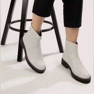 MATT & NATT - MIRRA WOMEN'S VEGAN COMBAT BOOTS - SIZE 37 EURO